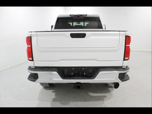Certified 2024 Chevrolet Silverado 2500 LTZ w/ LTZ Convenience Package AWD/4WD image 21