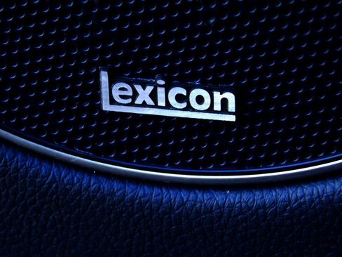 Used 2023 Genesis GV70 2.5T w/ Sport Prestige Package image 32