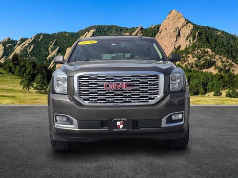 Used 2020 GMC Yukon Denali w/ Denali Ultimate Package AWD/4WD image 2