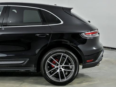 Used 2023 Porsche Macan S AWD/4WD image 9