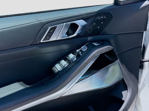 New 2026 BMW ALPINA XB7 AWD/4WD image 23
