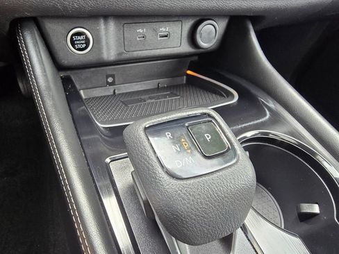 Used 2021 Nissan Rogue Platinum AWD/4WD image 27