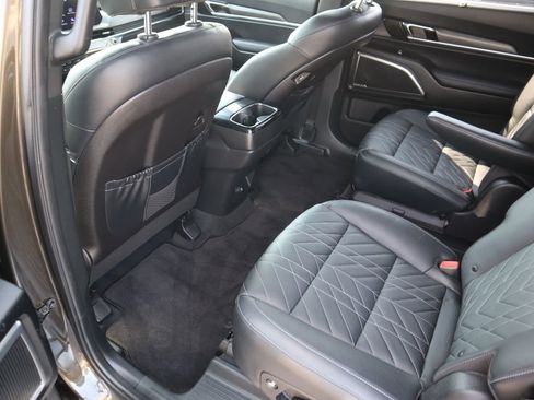 Used 2023 Kia Telluride SX X-Pro image 11