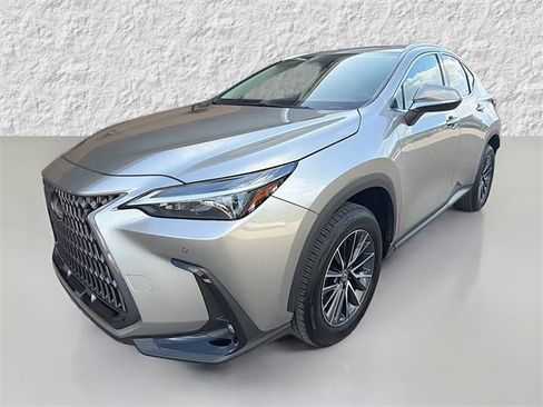 Used 2025 Lexus NX 250 FWD w/ Premium Package image 7
