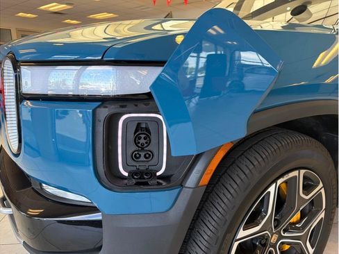 Used 2023 Rivian R1S Launch Edition AWD/4WD image 62