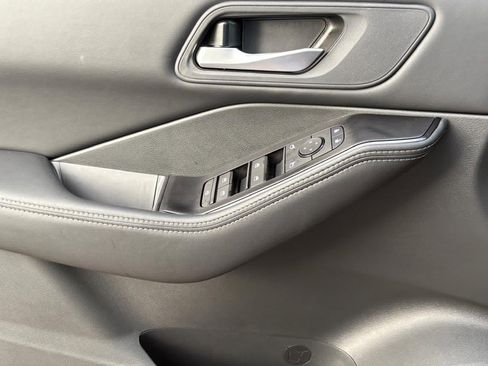 New 2026 Nissan Rogue SV image 14