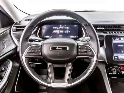 Used 2021 Jeep Grand Cherokee L Limited AWD/4WD image 21