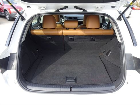 Used 2011 Lexus CT 200h Premium w/ Premium Audio Pkg FWD image 29