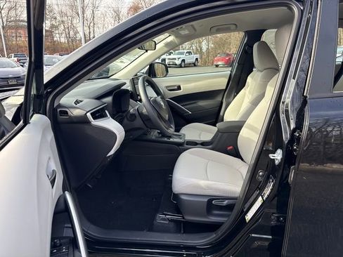 New 2026 Toyota Corolla Cross L image 26