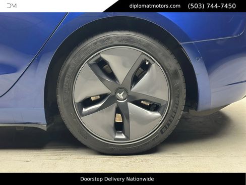 Used 2018 Tesla Model 3 Long Range image 36