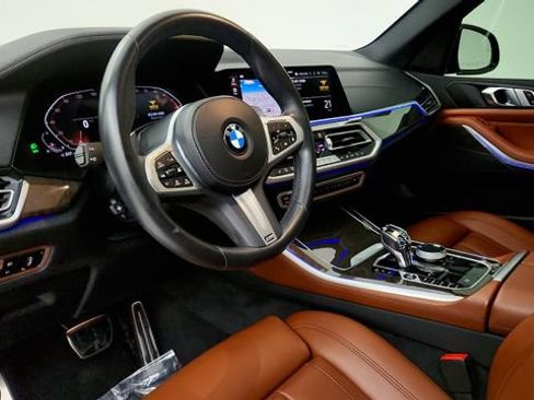 Used 2022 BMW X5 sDrive40i w/ M Sport Package RWD image 47