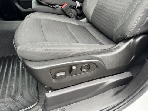 Certified 2022 Chevrolet Silverado 1500 Custom image 14