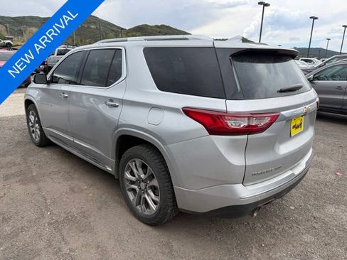 Used 2018 Chevrolet Traverse Premier w/ LPO, 'HIT The Road' Package AWD/4WD image 4