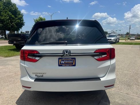 Used 2021 Honda Odyssey EX-L image 5