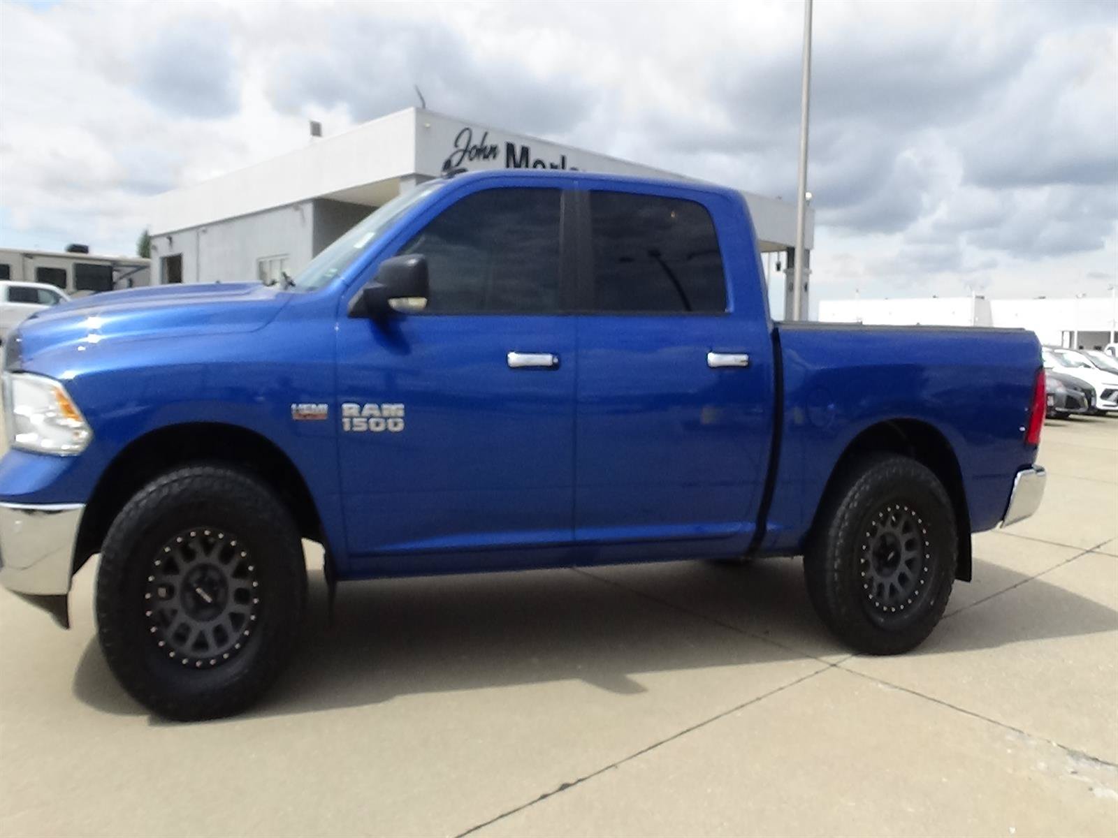 Used 2018 RAM 1500 Big Horn AWD/4WD image 1