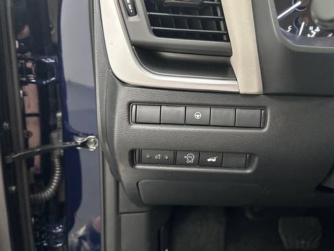 New 2026 Nissan Rogue Dark Armor AWD/4WD image 19