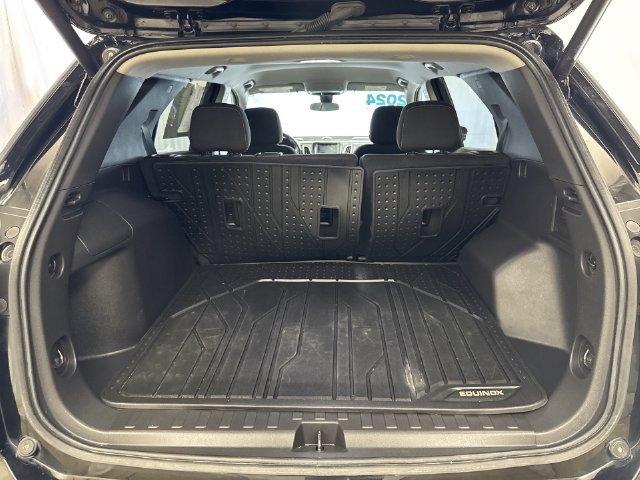 Used 2024 Chevrolet Equinox LT FWD image 23