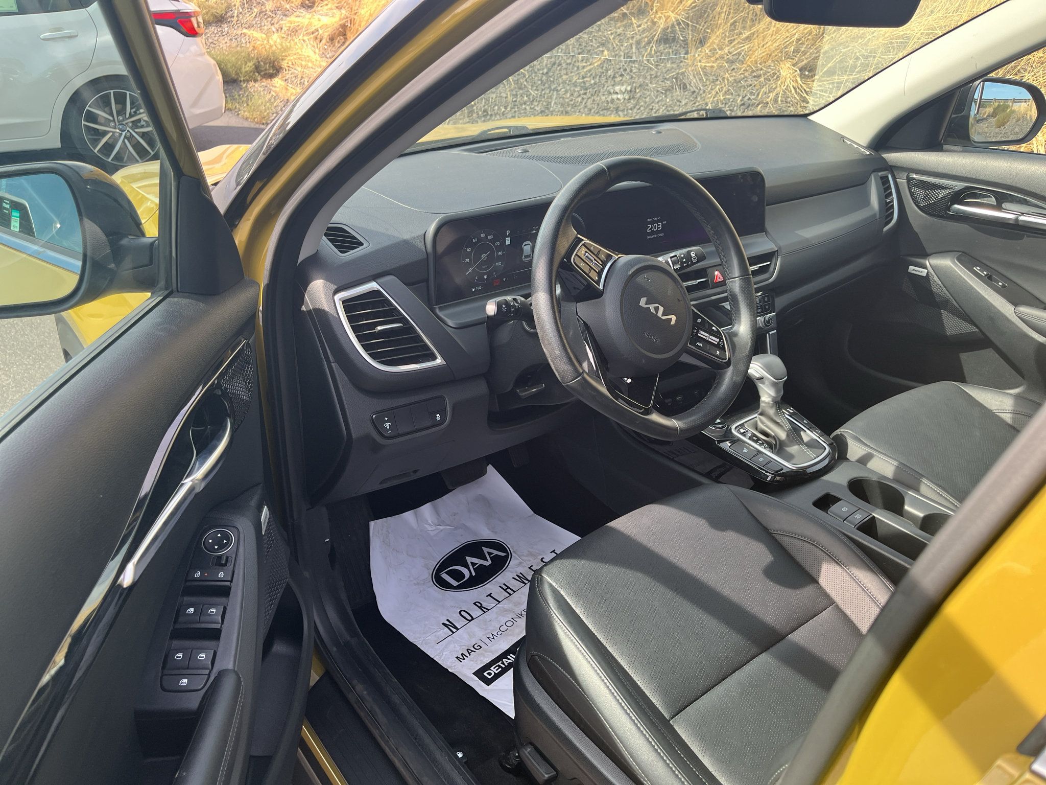 Used 2024 Kia Seltos SX AWD/4WD image 7