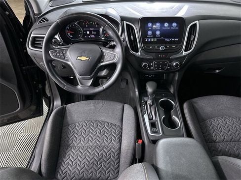 Used 2022 Chevrolet Equinox LT image 20