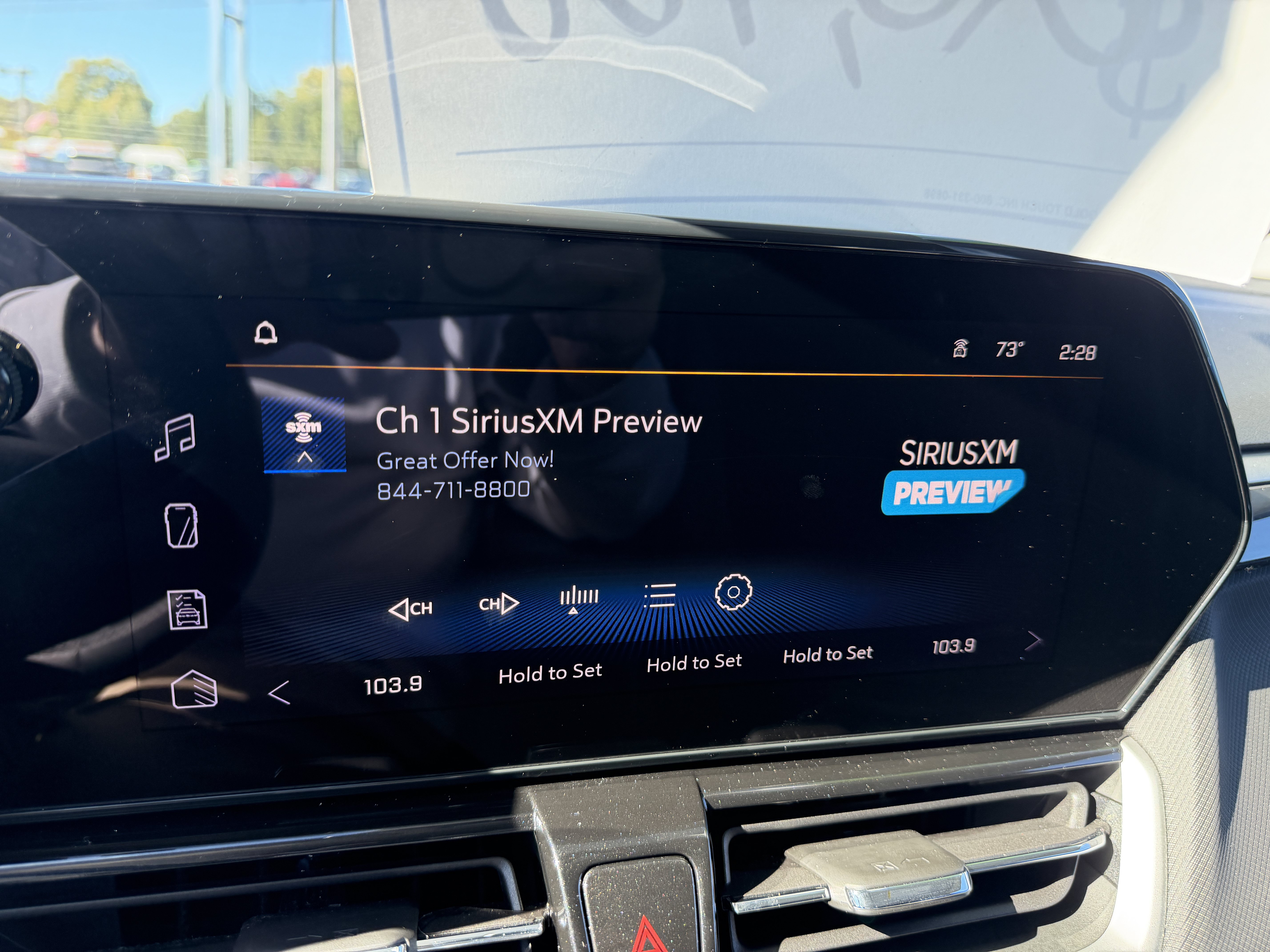 Used 2024 Chevrolet TrailBlazer LT w/ Convenience Package AWD/4WD image 17