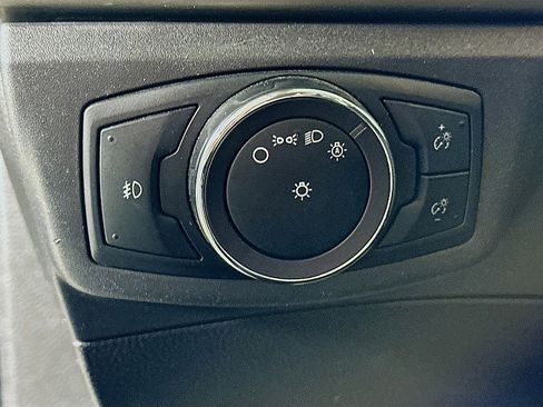 Used 2015 Ford Fusion SE w/ Equipment Group 202A image 10