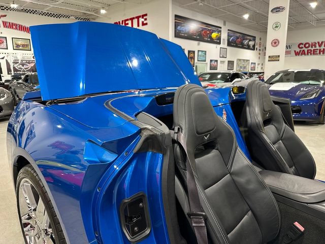 Used 2014 Chevrolet Corvette Stingray Convertible w/ 2LT Preferred Equipment Group RWD image 18
