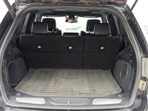 Used 2014 Jeep Grand Cherokee Limited w/ Luxury Group II image 24