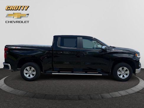 Used 2023 Chevrolet Silverado 1500 LT AWD/4WD image 6