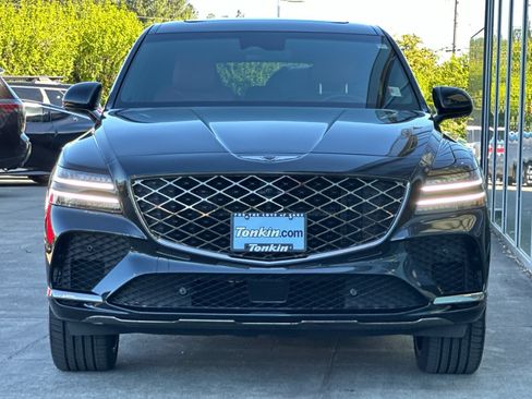 Used 2025 Genesis GV80 3.5T e-SC AWD/4WD image 8