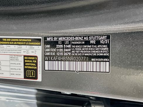 Used 2022 Mercedes-Benz C 300 4MATIC Sedan image 32