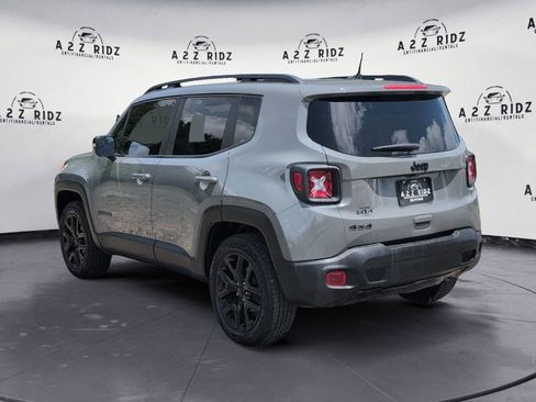 Used 2022 Jeep Renegade Altitude w/ Convenience Group AWD/4WD image 4