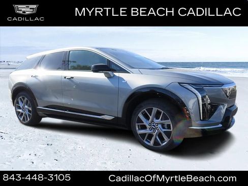 New 2026 Cadillac Optiq Luxury 2 image 1