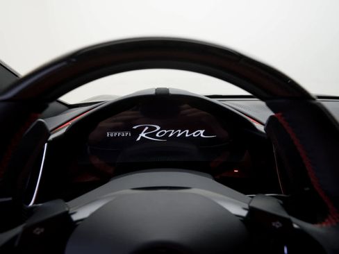 Certified 2022 Ferrari Roma image 13