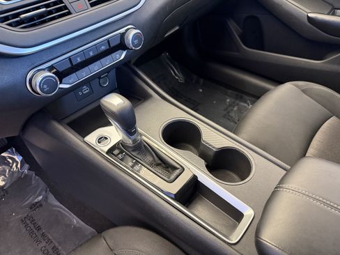 Used 2023 Nissan Altima 2.5 S FWD image 20