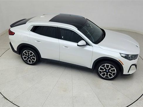 Used 2025 BMW X2 xDrive28i image 72