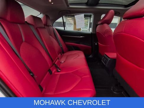 Used 2021 Toyota Camry XSE image 28