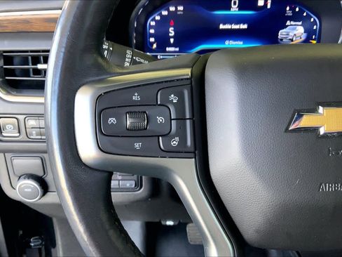 Used 2022 Chevrolet Tahoe Premier w/ Premium Package image 23