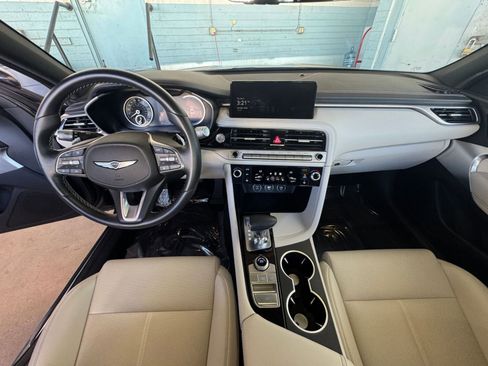 Used 2025 Genesis G70 2.5T image 33