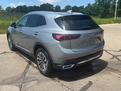 Used 2024 Buick Envision Preferred AWD/4WD image 3