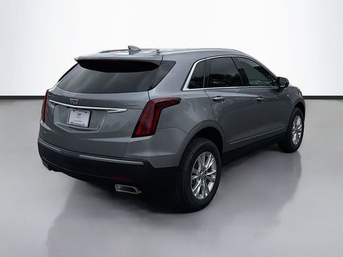New 2026 Cadillac XT5 Luxury image 5