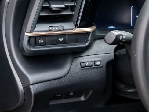 Used 2024 Toyota Crown XLE image 20