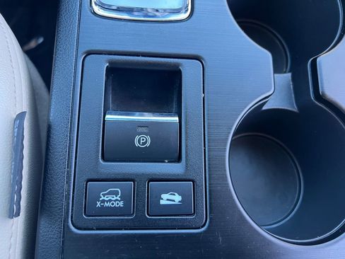 Used 2015 Subaru Outback 3.6R Limited image 20