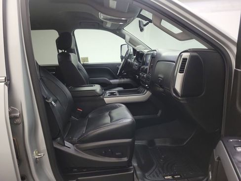 Used 2019 Chevrolet Silverado 3500 LTZ w/ Duramax Plus Package image 23