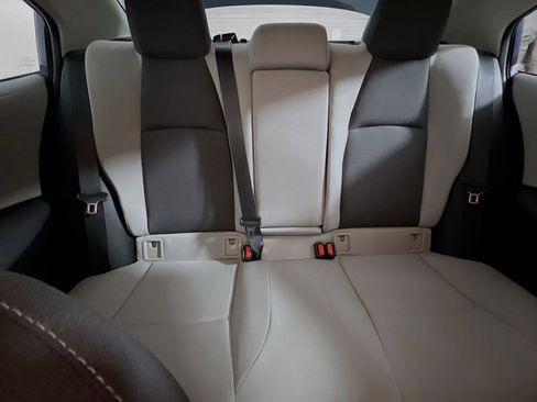 Used 2022 Toyota Corolla LE FWD image 32