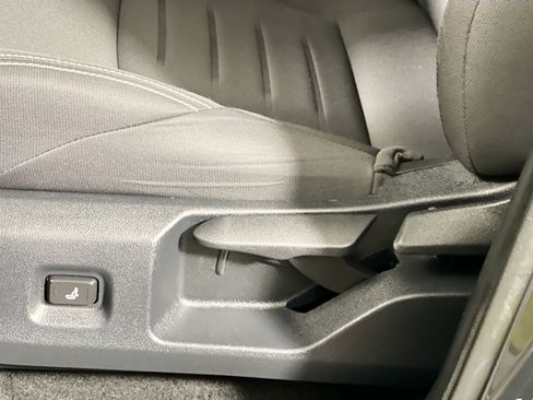 Used 2024 Toyota Tacoma TRD Sport image 15