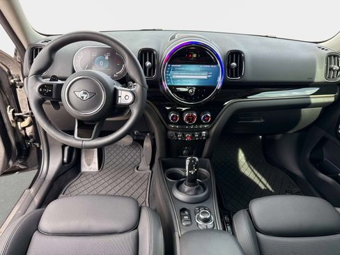Used 2024 MINI Cooper Countryman S FWD image 18