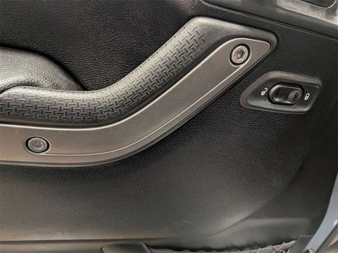 Used 2015 Jeep Wrangler Sport w/ Quick Order Package 24S image 15