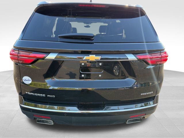 Used 2022 Chevrolet Traverse Premier w/ LPO, Floor Liner Package AWD/4WD image 4