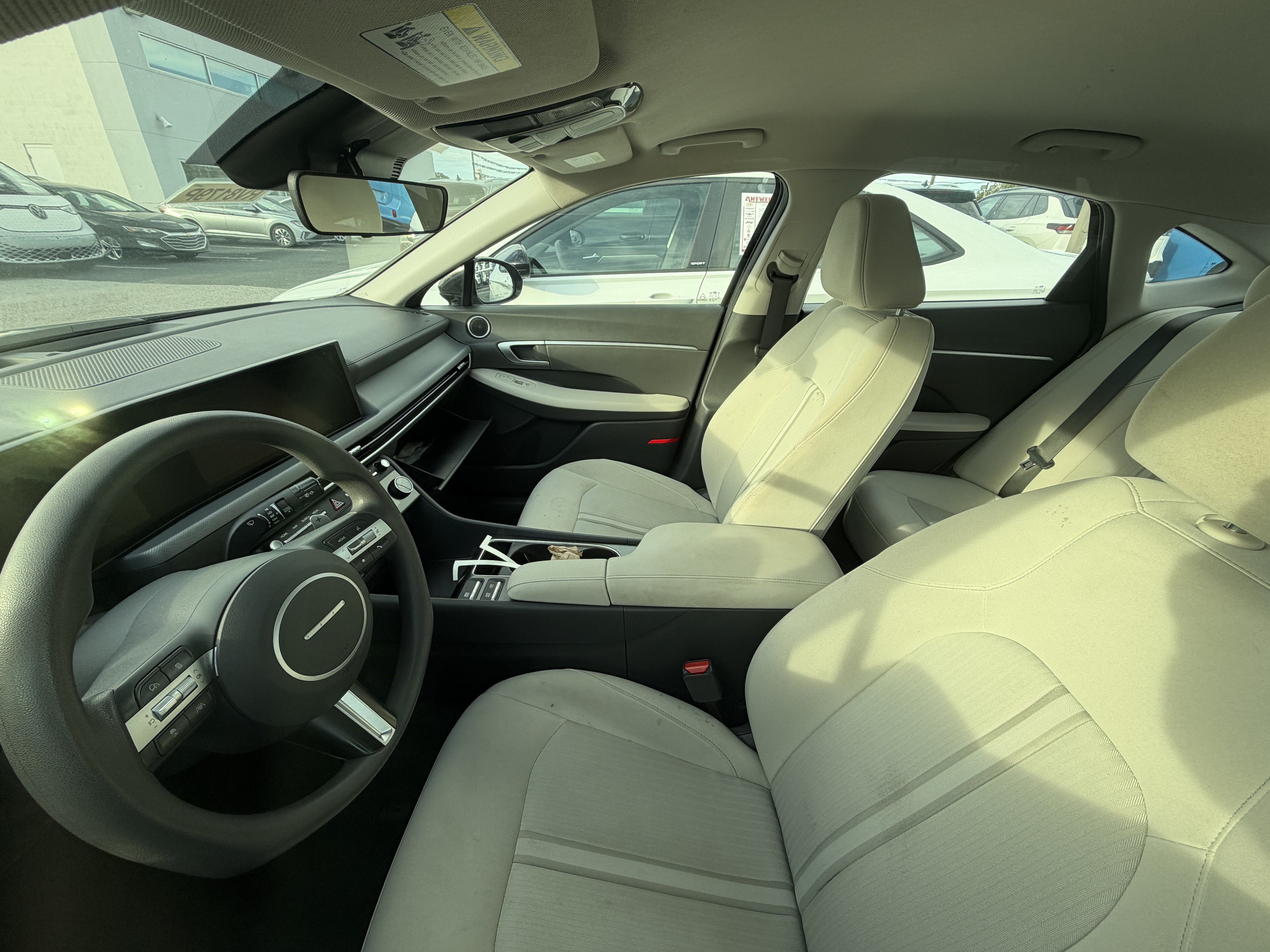 Used 2025 Hyundai Sonata SEL FWD image 4