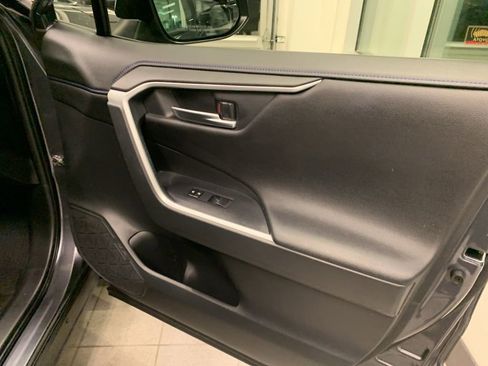 Used 2021 Toyota RAV4 XSE w/ XSE Grade Weather Package image 20